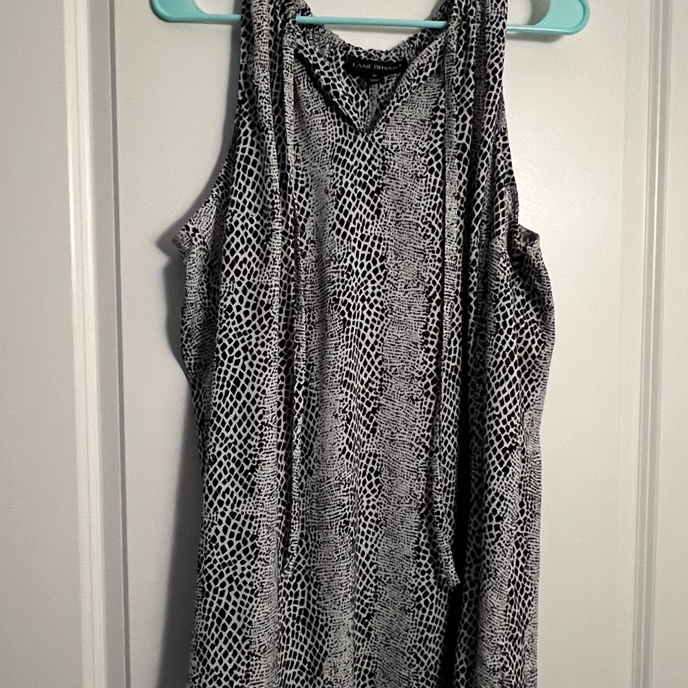 Sleeveless Black and White Animal Print Top Lane Bryant 20W